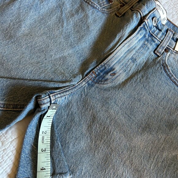 Abercrombie High Rise Dad Short - NWT, Size 24 - Picture 3 of 4